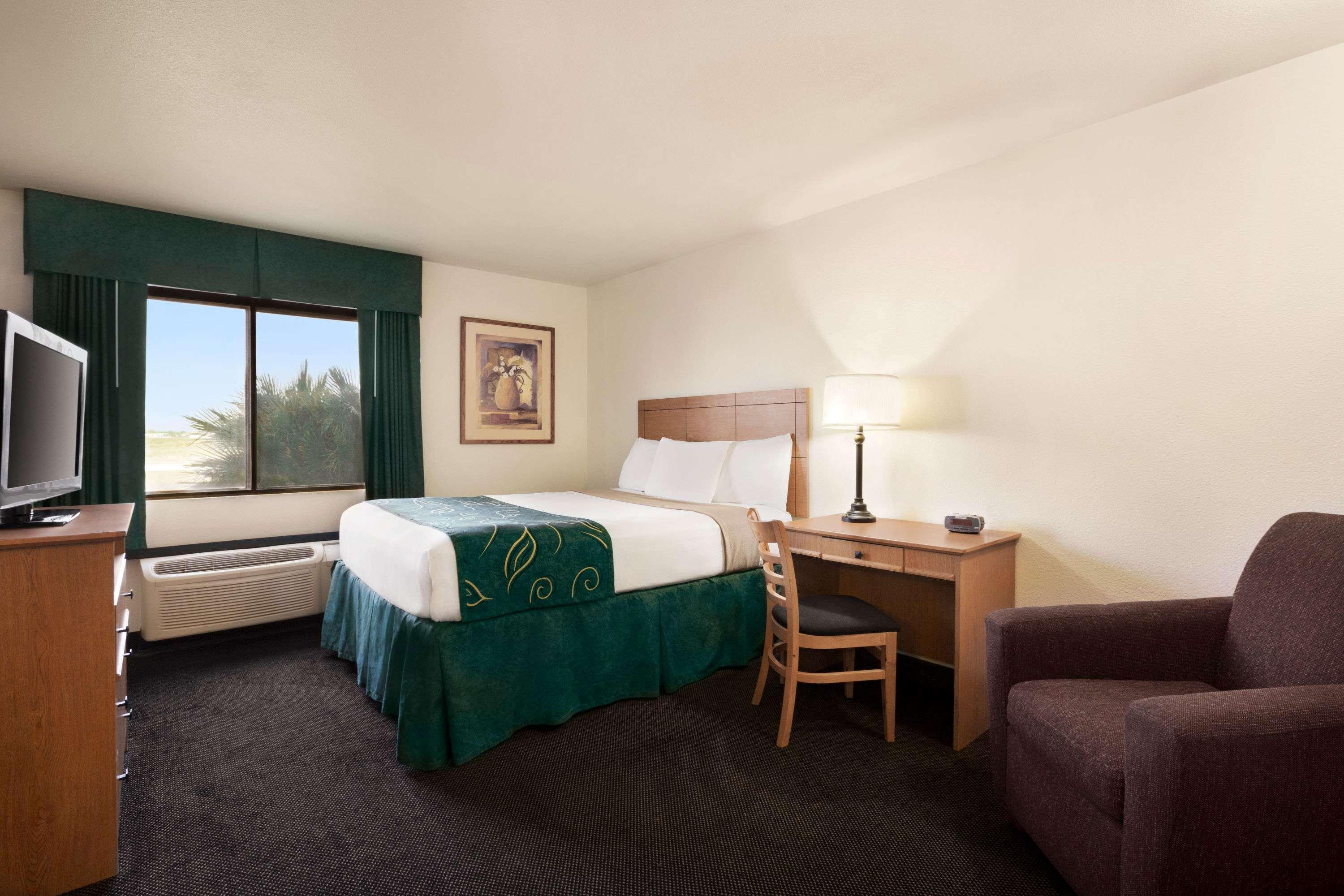 Travelodge By Wyndham 2*