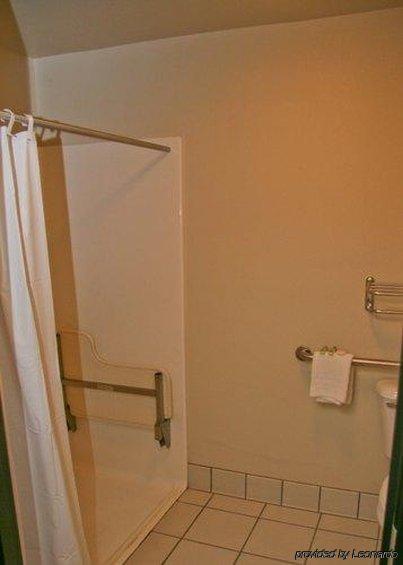 Hotel Travelodge By Wyndham 2*